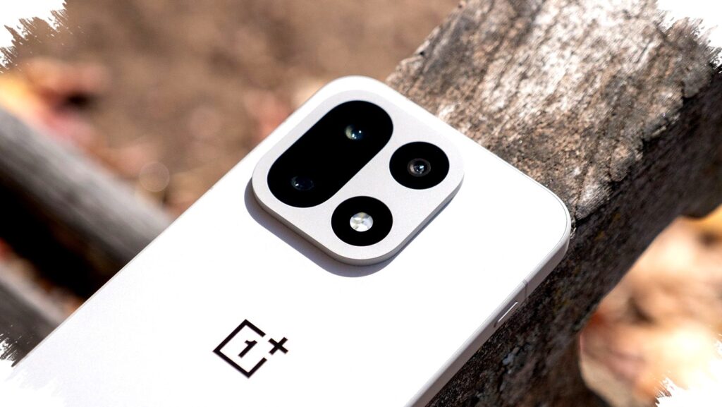 Galaxy S26 Ultra Tak Lagi Paling Masuk Akal, OnePlus 15 Turun Harga Tapi Tetap Flagship Kelas Atas