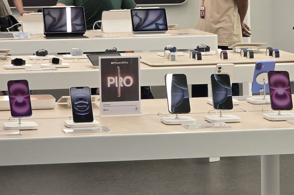 Harga iPhone 14, 15, dan 16 Tiba-Tiba Naik, iPhone 15 Paling Tajam Rp 1,5 Juta