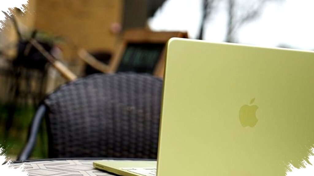 Mantan Bos Windows Terpukau MacBook Neo, Pengakuan Tegas Soal Kegagalan Strategi Microsoft ARM