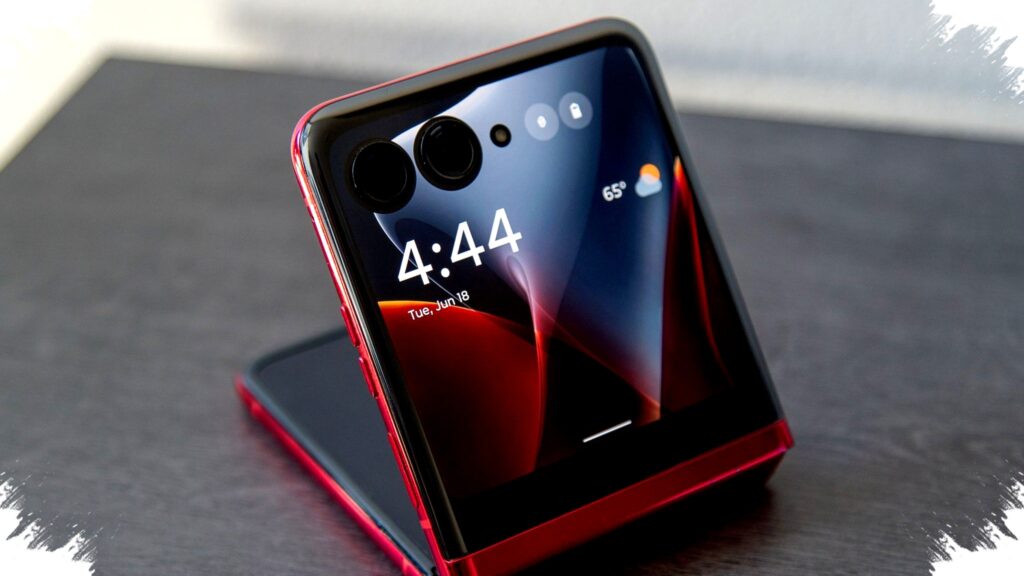 Motorola Rebut Takhta Ponsel Lipat AS, Samsung Tergeser oleh Razr yang Lebih Murah