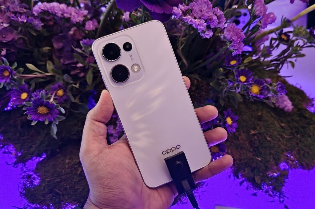 Duel Harga HP Oppo dan Realme Terbaru, Pilihan Rp1 Jutaan hingga Flagship Rp27 Juta Siap Menggoda!