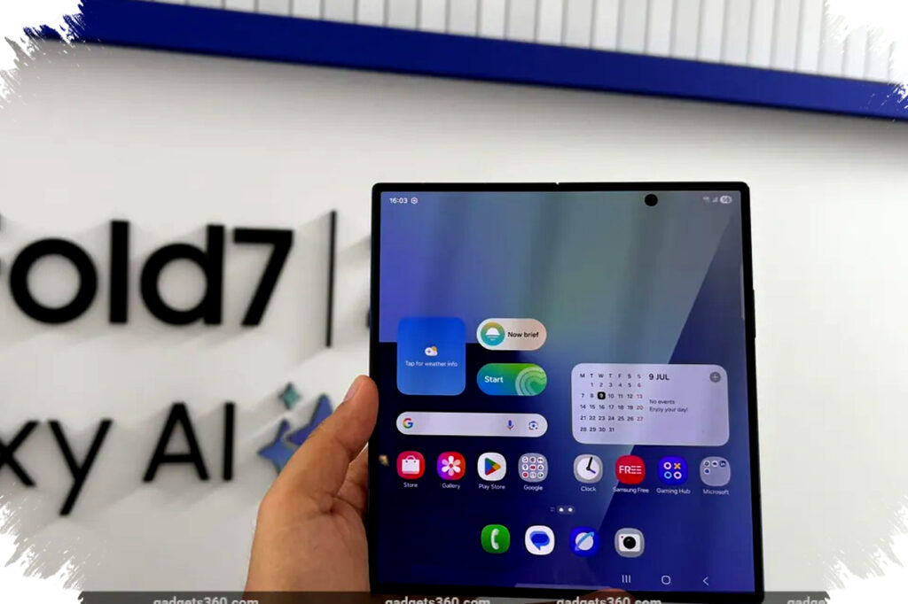 iPhone Fold Bocor dengan Layar Lipat Lebar dan Kamera Ganda Futuristik, Samsung Kini Terancam Kehilangan Tahta Ponsel Lipat!