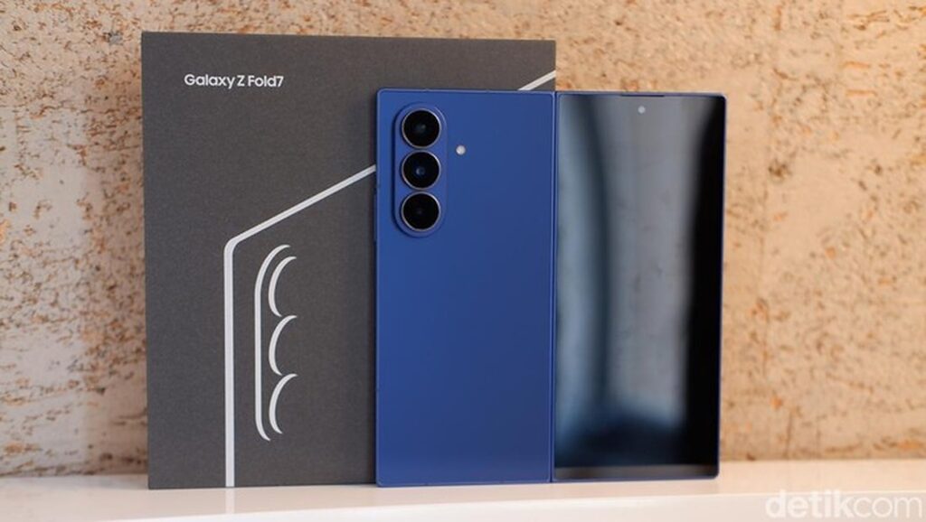 Harga Samsung Galaxy Z Fold7 April 2026, Resmi Stagnan, Marketplace Justru Turun Tajam?
